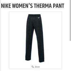 Navy Nike therma women’s sweatpants
